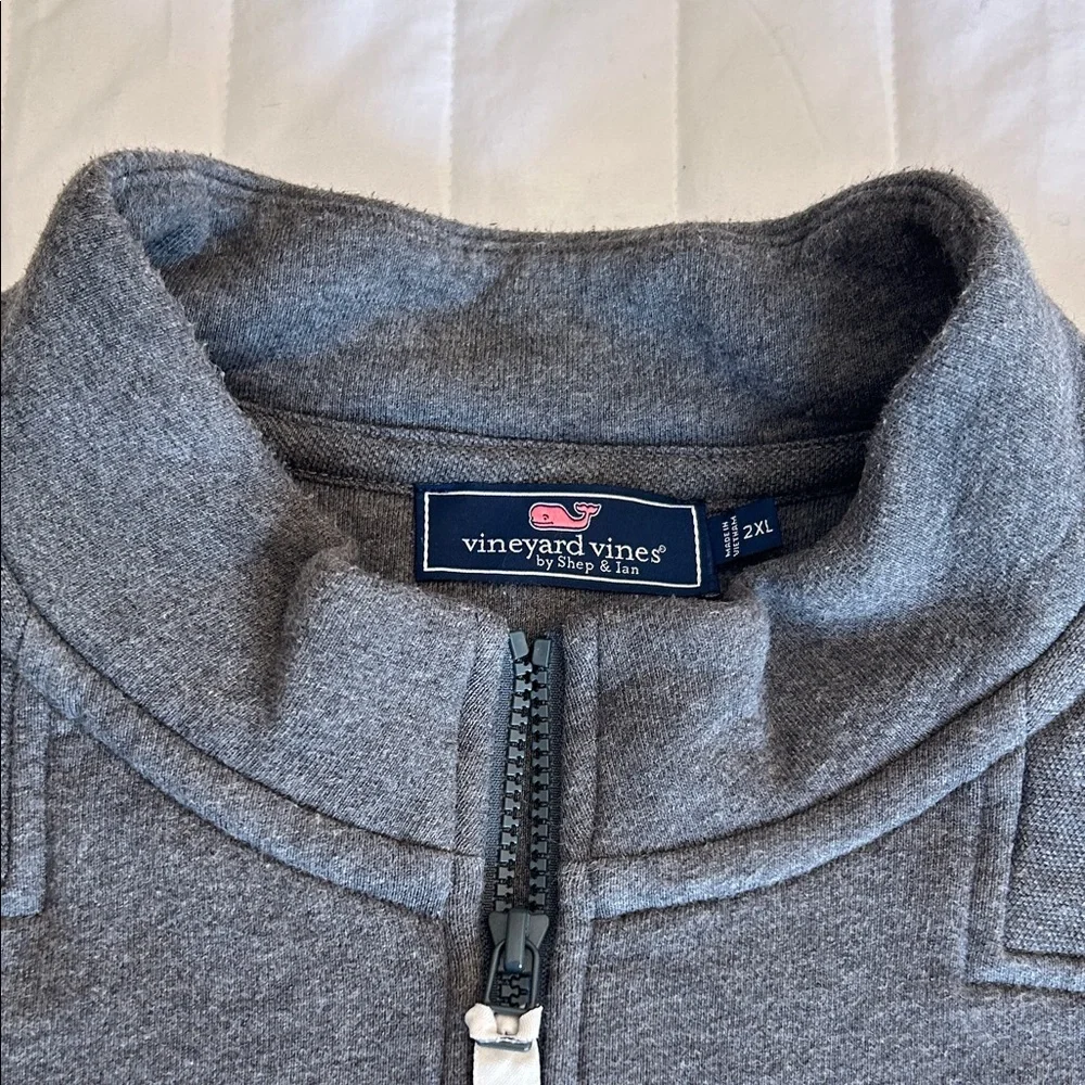 Vineyard Vines Charcoal Zip-Up Sweater‎